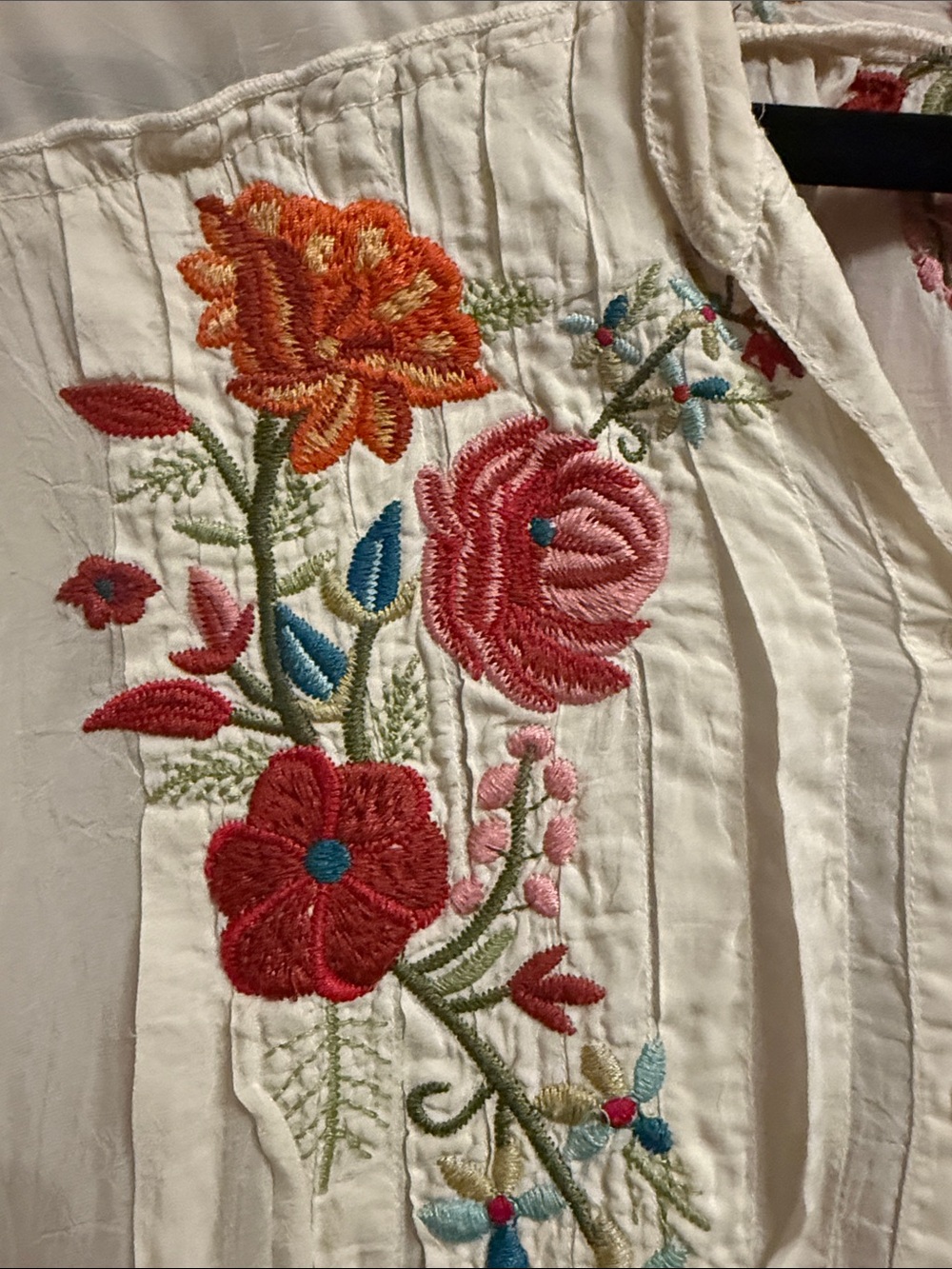 Johnny Was Cream Embroidered Floral Button-Front Tunic - Picture 3 of 5